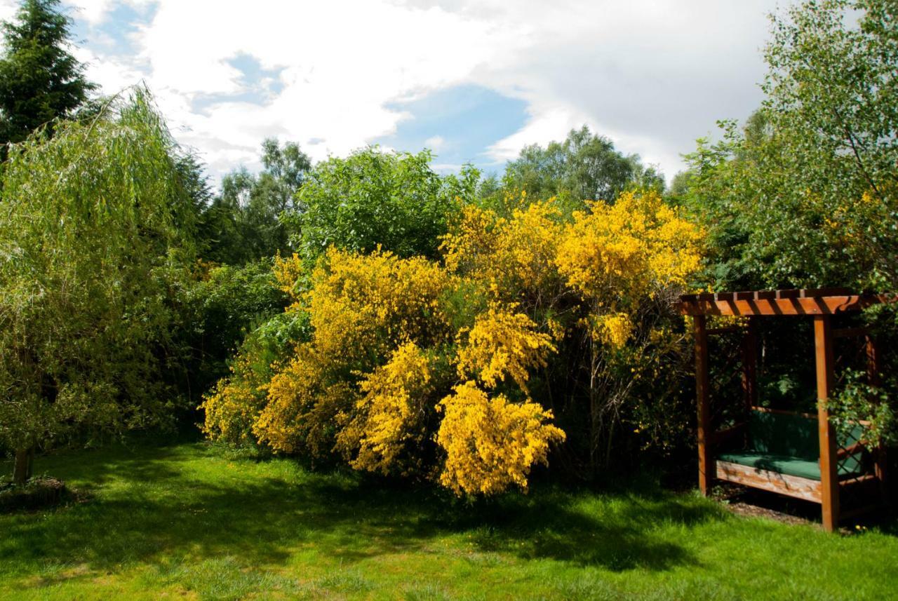 Suardal Bed And Breakfast Fort Augustus Exterior photo